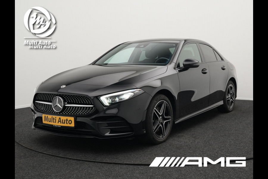 Mercedes-Benz A-Klasse 250 e AMG Plug In Hybrid PHEV | Widescreen | Sfeerverlichting | Carplay | Alcantara Sportstoelen Verwarmd | Camera | Sportstuur |