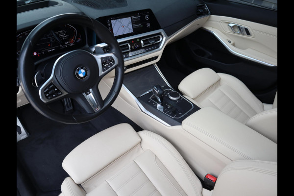 BMW 3 Serie Touring 320i High Executive Edition | Head Up | Adaptief Cruise | Panodak |