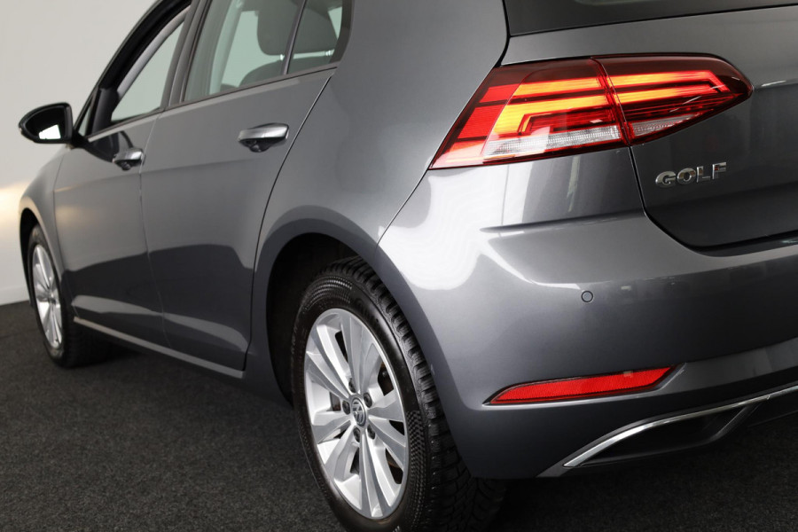 Volkswagen Golf 1.0 TSI Comfortline 115 pk | Navigatie | Parkeersensoren | Adaptieve cruise control | Apple Carplay/Android Auto | Autom. airco |