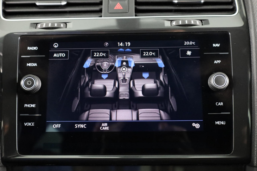 Volkswagen Golf 1.0 TSI Comfortline 115 pk | Navigatie | Parkeersensoren | Adaptieve cruise control | Apple Carplay/Android Auto | Autom. airco |