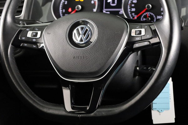 Volkswagen Golf 1.0 TSI Comfortline 115 pk | Navigatie | Parkeersensoren | Adaptieve cruise control | Apple Carplay/Android Auto | Autom. airco |