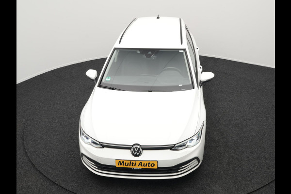 Volkswagen GOLF Variant 1.5 TSI Life Business 131pk | Adaptive Cruise | Camera | Alcantara Sportstoelen Verwarmd | IQ Light | Stuurverwaming |  Sfeerverlichting | Parkassist | Apple Carplay |