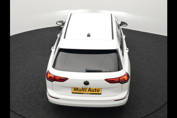 Volkswagen GOLF Variant 1.5 TSI Life Business 131pk | Adaptive Cruise | Camera | Alcantara Sportstoelen Verwarmd | IQ Light | Stuurverwaming |  Sfeerverlichting | Parkassist | Apple Carplay |