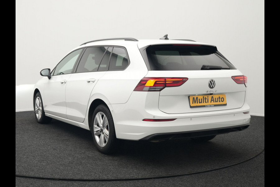Volkswagen GOLF Variant 1.5 TSI Life Business 131pk | Adaptive Cruise | Camera | Alcantara Sportstoelen Verwarmd | IQ Light | Stuurverwaming |  Sfeerverlichting | Parkassist | Apple Carplay |