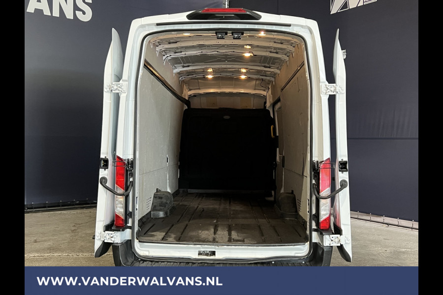 Ford Transit 2.0 TDCI 185pk L4H3 Euro6 Airco | Camera | LED | Cruisecontrol | Verwarmde voorruit Parkeersensoren, Bijrijdersbank, 2800kg trekvermogen