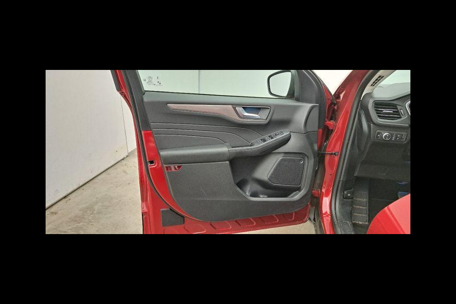 Ford Kuga 2.5 PHEV Titanium 225pk | Winterpack | Afneembare Trekhaak | 1.500kg Trekgewicht | All Weather Michelin Cross Climate | Sync 3 Navigatie