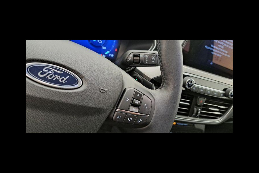 Ford Kuga 2.5 PHEV Titanium 225pk | Winterpack | Afneembare Trekhaak | 1.500kg Trekgewicht | All Weather Michelin Cross Climate | Sync 3 Navigatie