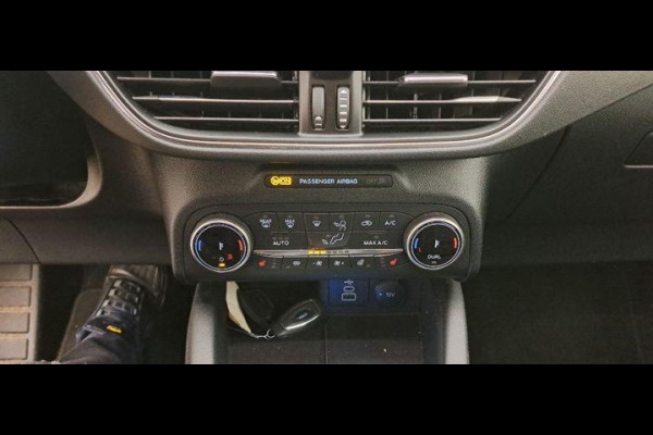 Ford Kuga 2.5 PHEV Titanium 225pk | Winterpack | Afneembare Trekhaak | 1.500kg Trekgewicht | All Weather Michelin Cross Climate | Sync 3 Navigatie