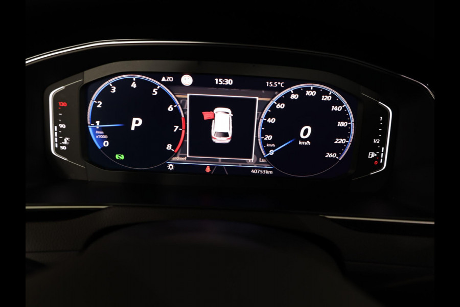 Volkswagen Passat Variant 1.5 TSI R-Line Business 150 pk Automaat (DSG) | Verlengde garantie | Navigatie | Parkeersensoren | Achteruitrijcamera | Adaptieve cruise control | Stoelverwarming |