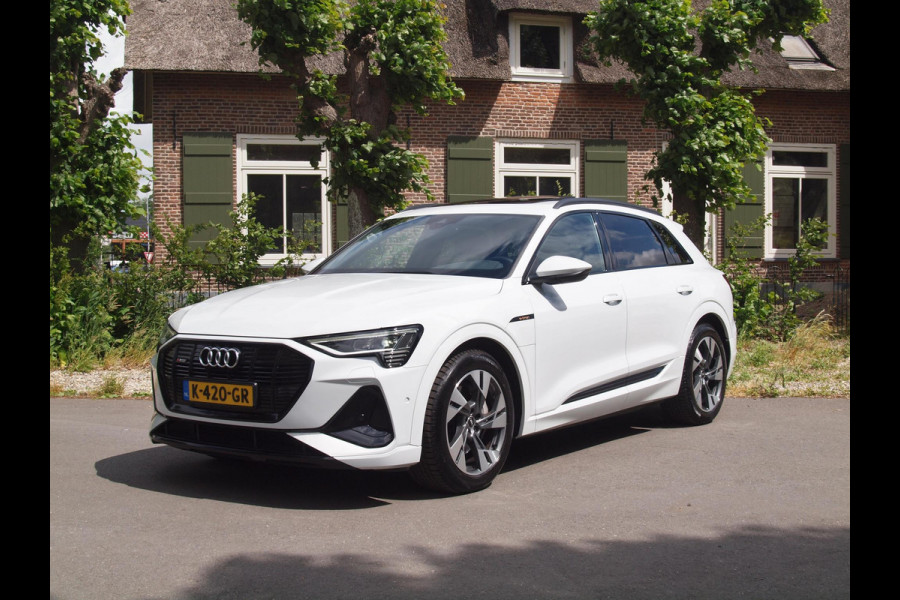 Audi e-tron 55 quattro S edition 95 kWh | Camera | Apple Carplay | Bang & Olufsen | Cruise Control |
