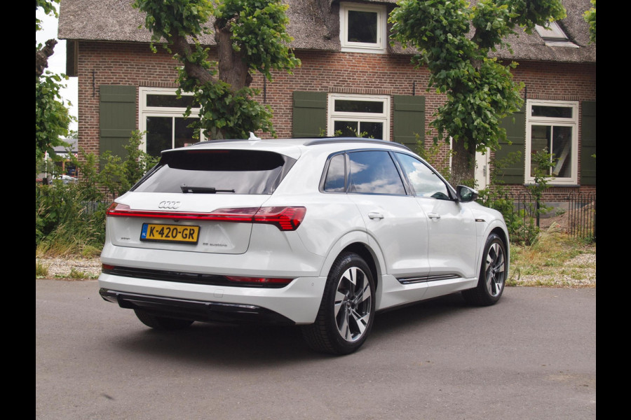 Audi e-tron 55 quattro S edition 95 kWh | Camera | Apple Carplay | Bang & Olufsen | Cruise Control |