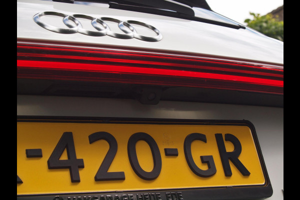 Audi e-tron 55 quattro S edition 95 kWh | Camera | Apple Carplay | Bang & Olufsen | Cruise Control |