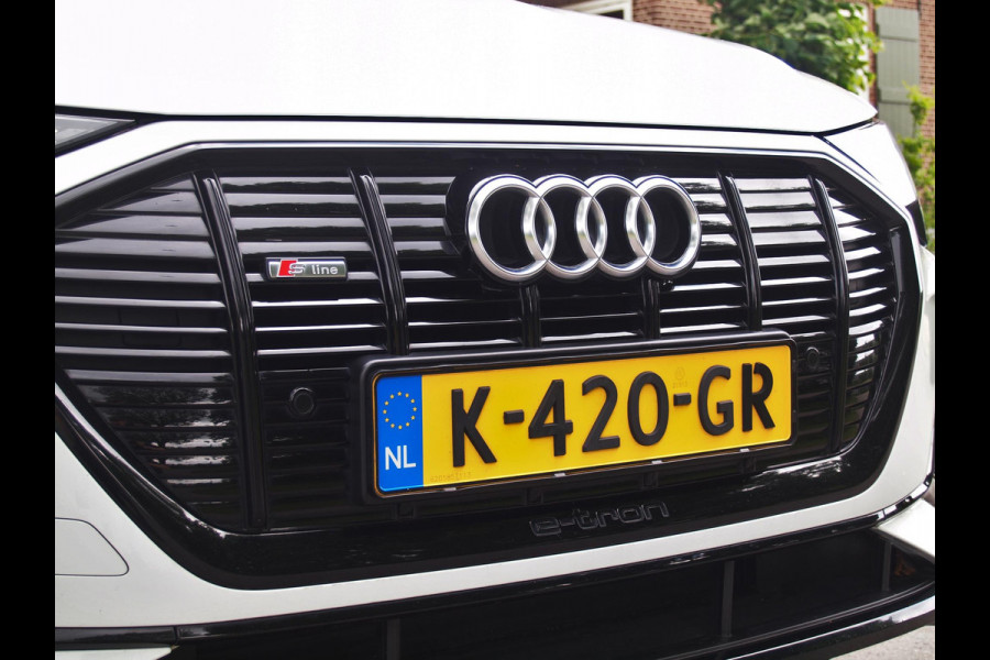 Audi e-tron 55 quattro S edition 95 kWh | Camera | Apple Carplay | Bang & Olufsen | Cruise Control |