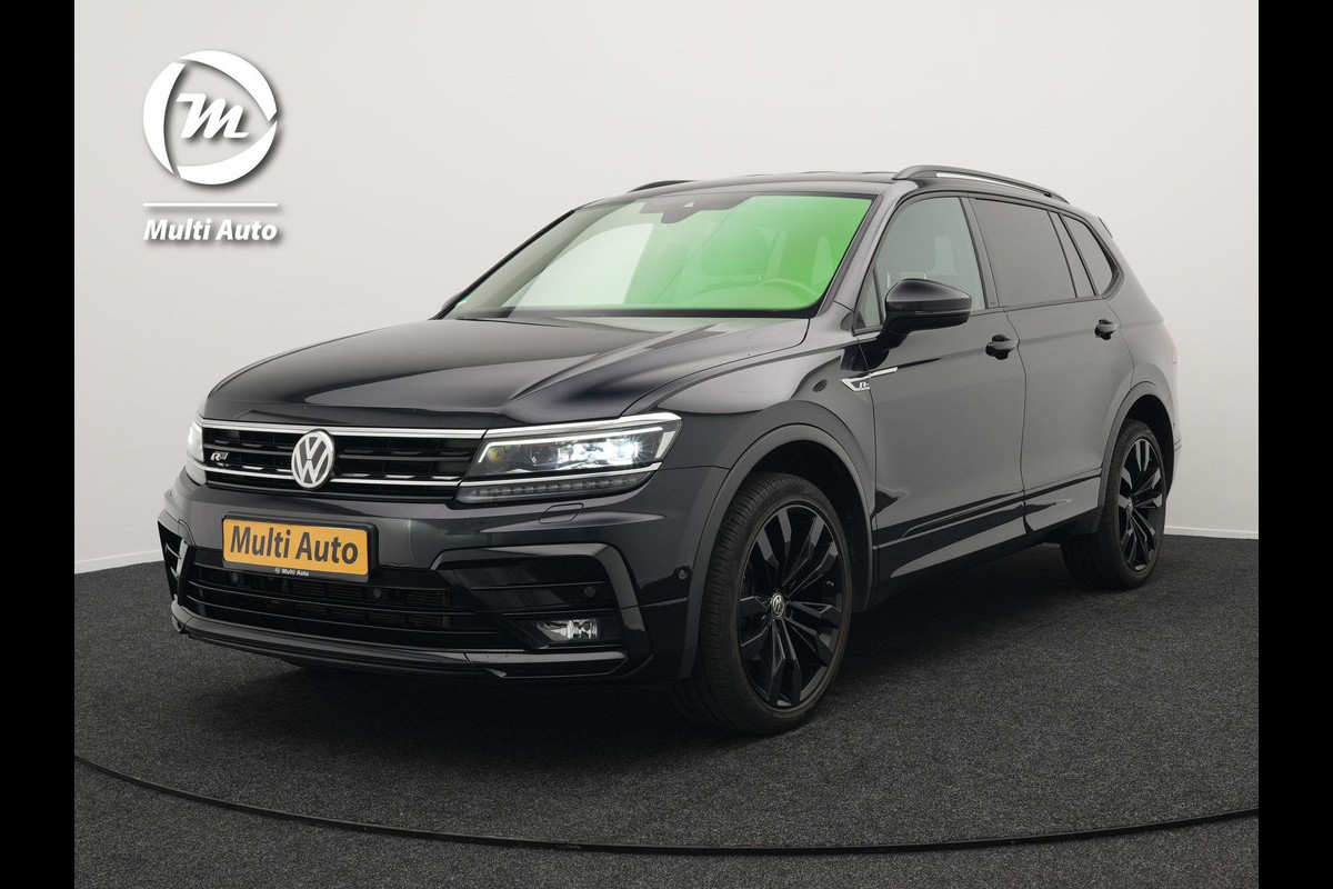 Volkswagen Tiguan Allspace 1.5 TSI R-Line DSG 150 pk | Trekhaak af Fabriek | Adaptive Cruise | Carplay | Camera | Spraakbediening |