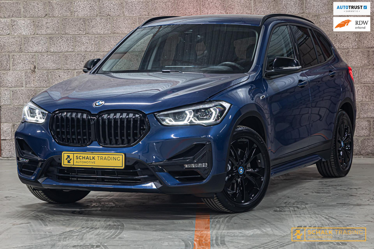 BMW X1 XDrive25e Executive|Cam|Sportstoelen|XL-Navi|Trekhaak BMW X1 XDrive25e Executive|Cam|Sportstoelen|XL-Navi|Trekhaak