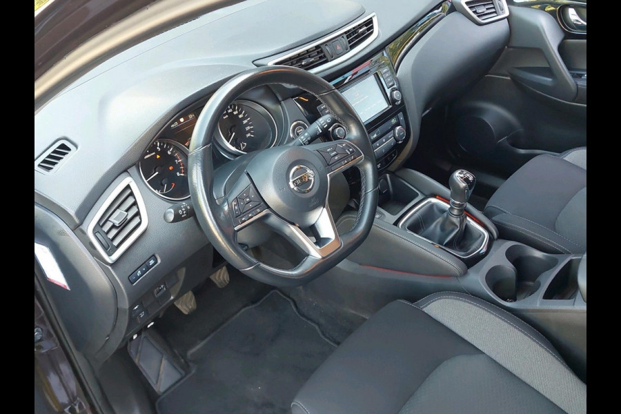 Nissan QASHQAI 1.3 DIG-T Design Edition