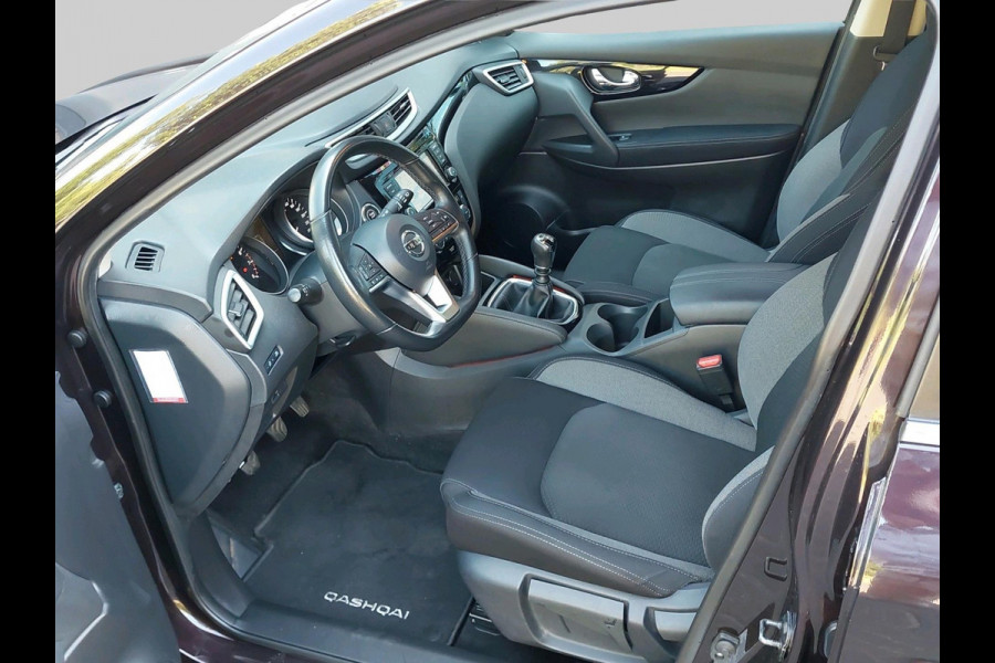 Nissan QASHQAI 1.3 DIG-T Design Edition