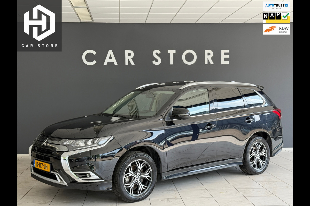 Mitsubishi Outlander 2.4 PHEV Intense+ Schuidak|360cam|Trekhaak|Dealer Onderhouden Mitsubishi Outlander 2.4 PHEV Intense+ Schuidak|360cam|Trekhaak|Dealer Onderhouden