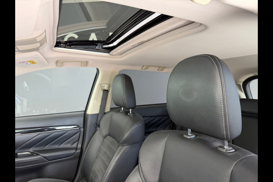 Mitsubishi Outlander 2.4 PHEV Intense+ Schuidak|360cam|Trekhaak|Dealer Onderhouden