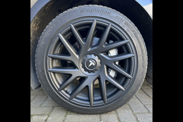 Tesla Model 3 SR+ HIGHLAND MMX PACK