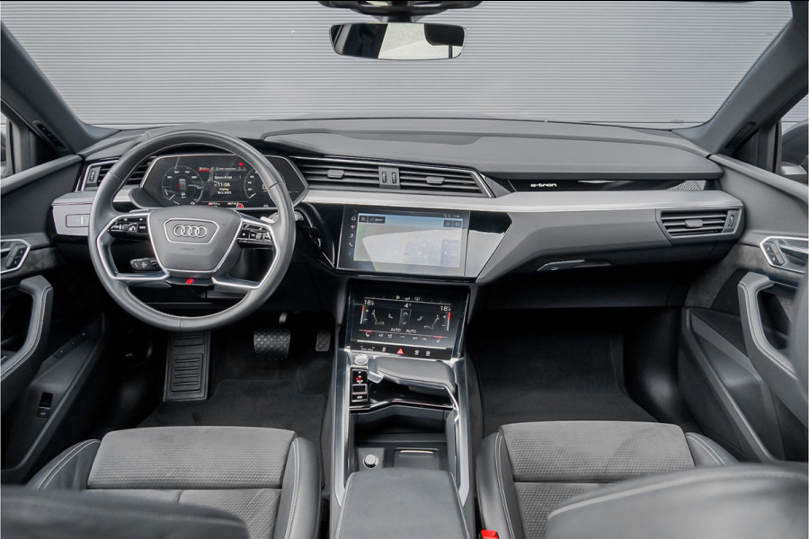 Audi e-tron 50 Quattro Launch Ed S-Line Black 71 kWh Pano ACC 21"