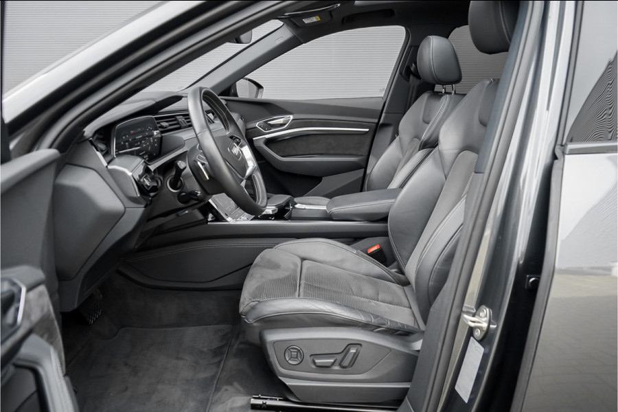 Audi e-tron 50 Quattro Launch Ed S-Line Black 71 kWh Pano ACC 21"