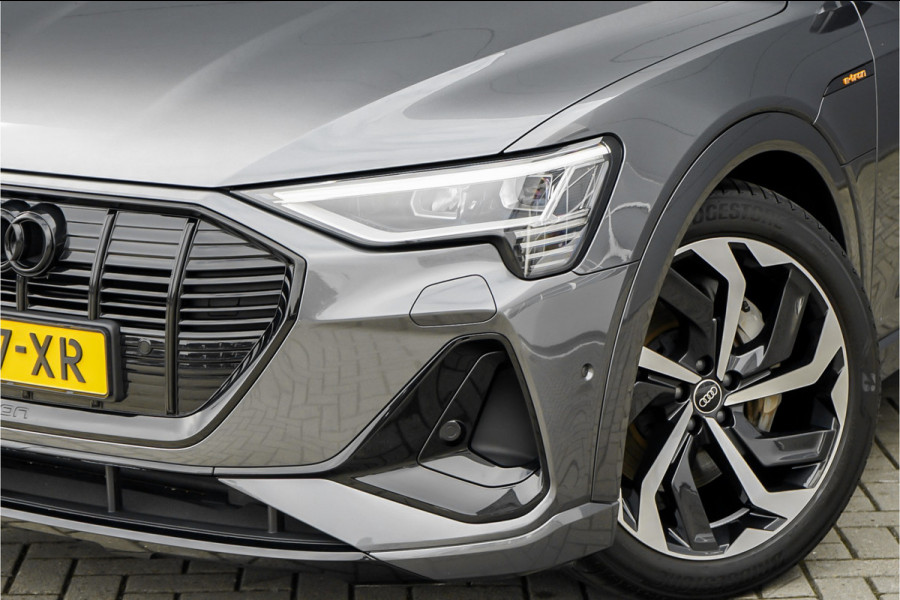 Audi e-tron 50 Quattro Launch Ed S-Line Black 71 kWh Pano ACC 21"