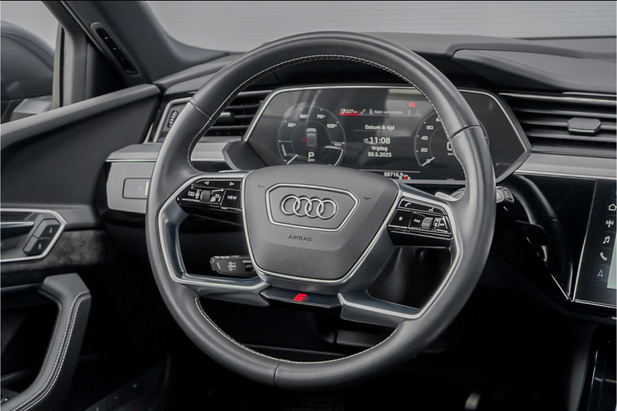 Audi e-tron 50 Quattro Launch Ed S-Line Black 71 kWh Pano ACC 21"