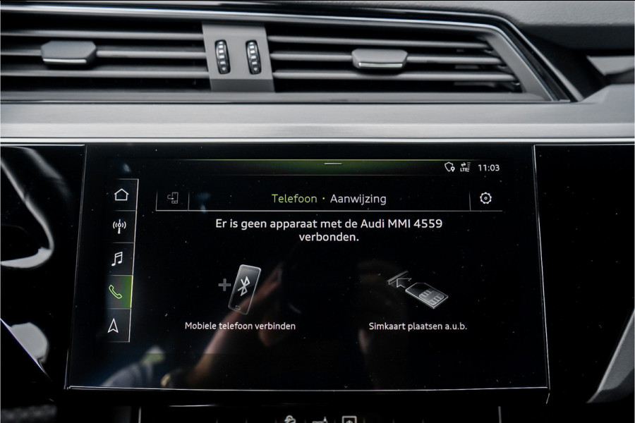 Audi e-tron 50 Quattro Launch Ed S-Line Black 71 kWh Pano ACC 21"