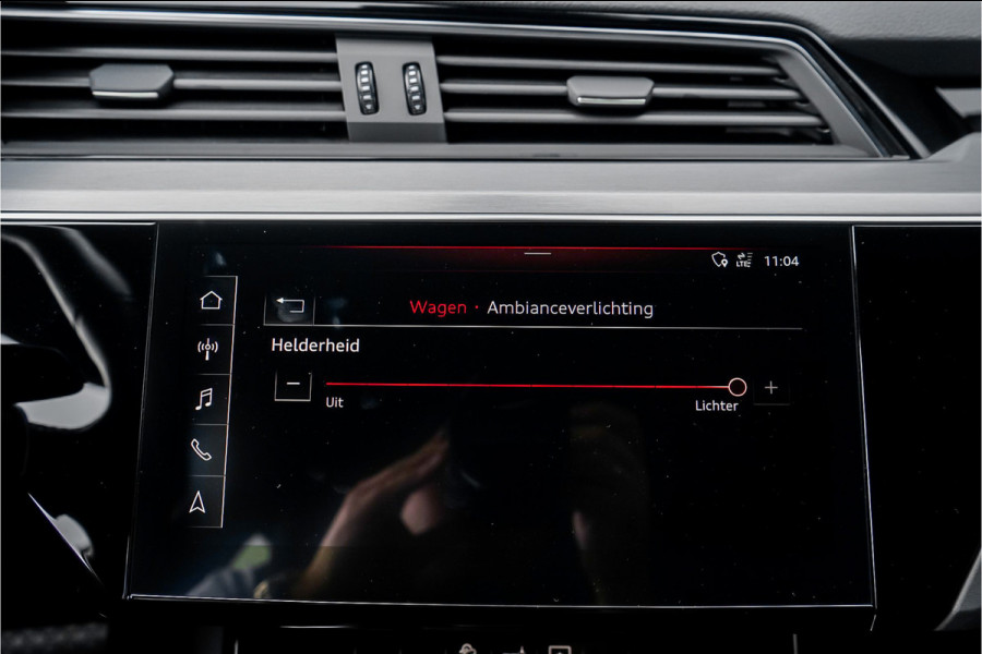Audi e-tron 50 Quattro Launch Ed S-Line Black 71 kWh Pano ACC 21"