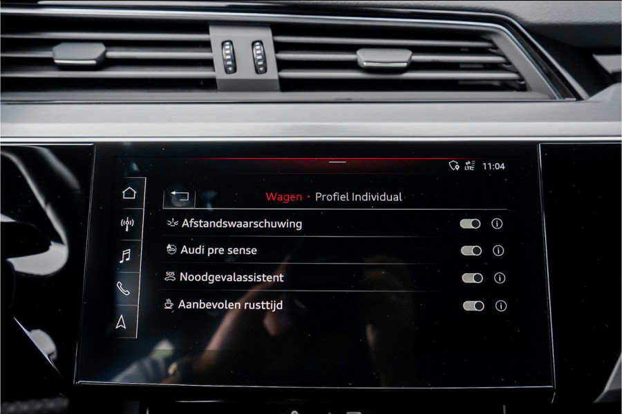 Audi e-tron 50 Quattro Launch Ed S-Line Black 71 kWh Pano ACC 21"