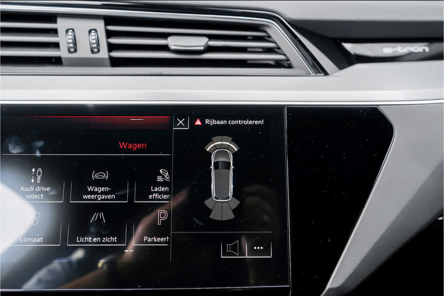 Audi e-tron 50 Quattro Launch Ed S-Line Black 71 kWh Pano ACC 21"