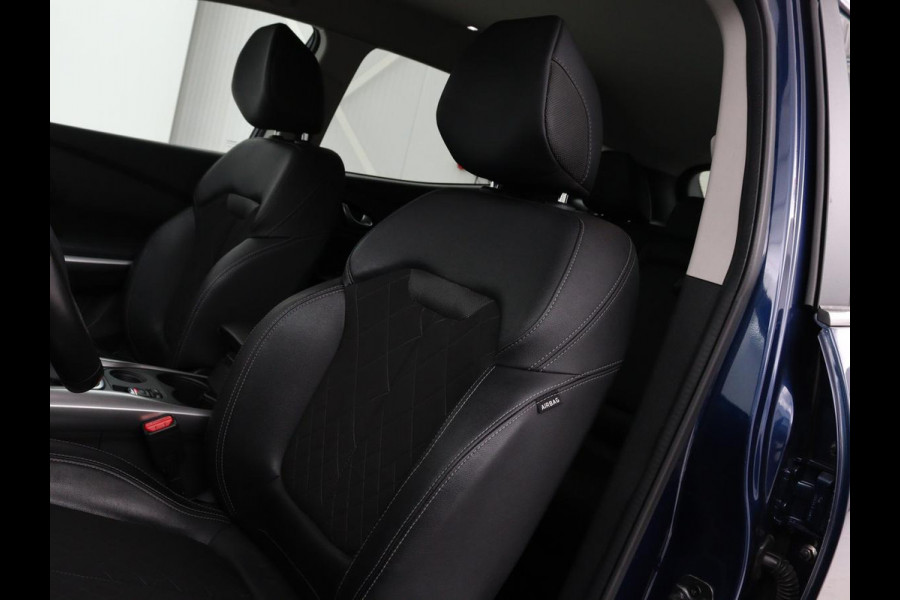 Renault Kadjar 1.3 TCe Intens | Automaat | Trekhaak | Carplay | Full LED | Navigatie | Camera | Half leder | Keyless | Climate control | Cruise control