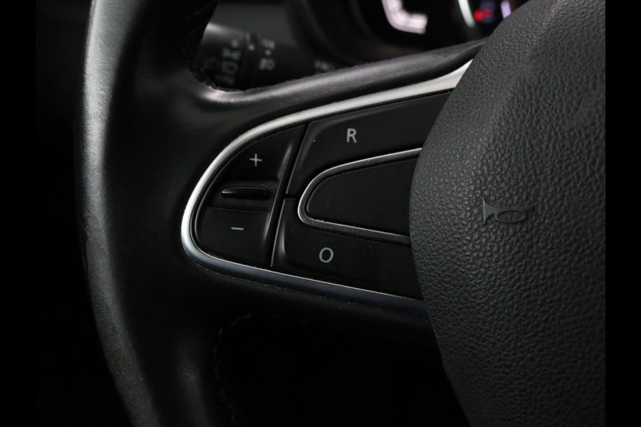 Renault Kadjar 1.3 TCe Intens | Automaat | Trekhaak | Carplay | Full LED | Navigatie | Camera | Half leder | Keyless | Climate control | Cruise control