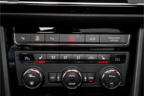 Seat Ateca 2.0 EcoTSI FR 4DRIVE Pano ACC Camera Trekhaak Beats