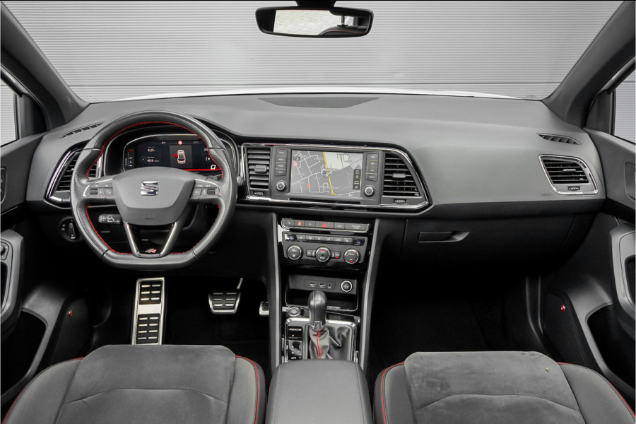 Seat Ateca 2.0 EcoTSI FR 4DRIVE Pano ACC Camera Trekhaak Beats