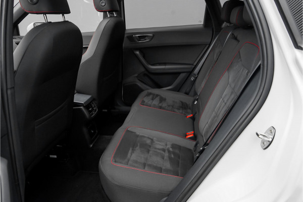 Seat Ateca 2.0 EcoTSI FR 4DRIVE Pano ACC Camera Trekhaak Beats