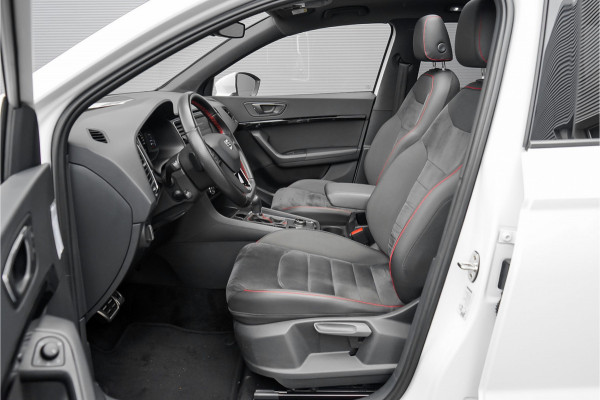 Seat Ateca 2.0 EcoTSI FR 4DRIVE Pano ACC Camera Trekhaak Beats