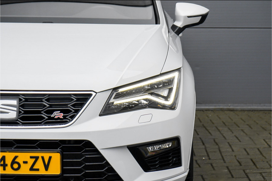 Seat Ateca 2.0 EcoTSI FR 4DRIVE Pano ACC Camera Trekhaak Beats