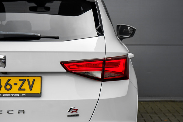 Seat Ateca 2.0 EcoTSI FR 4DRIVE Pano ACC Camera Trekhaak Beats