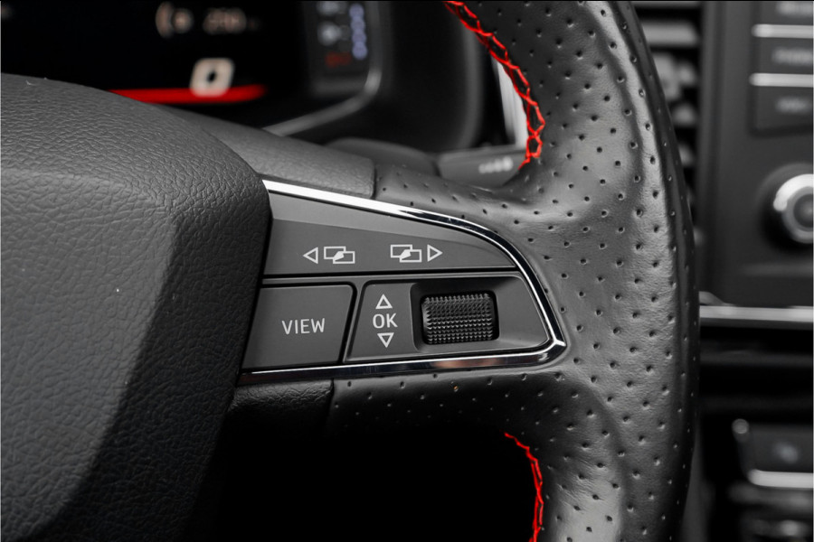 Seat Ateca 2.0 EcoTSI FR 4DRIVE Pano ACC Camera Trekhaak Beats