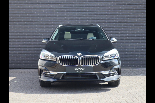 BMW 2 Serie Gran Tourer 218i High Executive | Head Up | Panodak | Memory stoelen | Trekhaak |