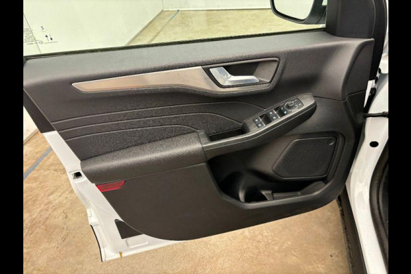 Ford Kuga 2.5 PHEV Titanium 225pk | Driver Assistance Pack | Winterpack | Wegklapbare Trekhaak | All Season Michelin Cross Climate | 1.500kg Trekgewicht