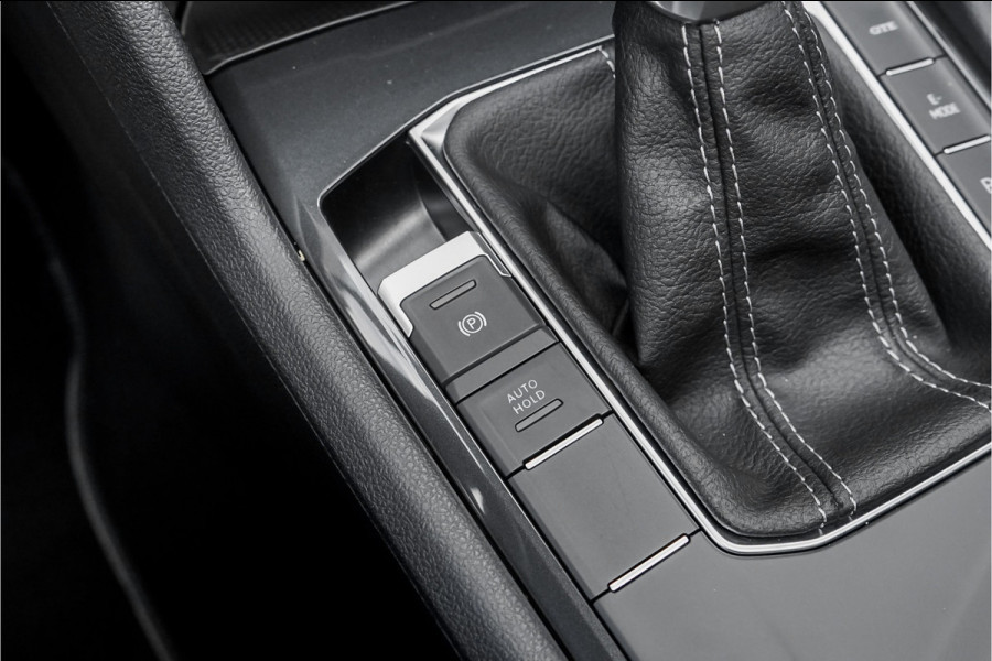 Volkswagen Tiguan 1.4 TSI eHybrid R-Line Pano HUD Leder Trekhaak