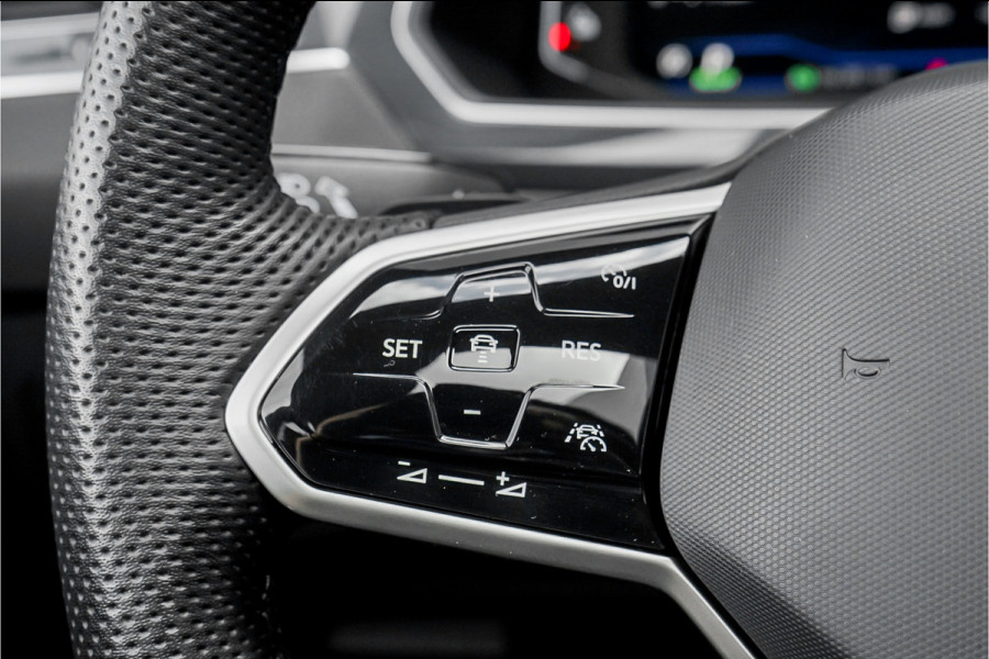 Volkswagen Tiguan 1.4 TSI eHybrid R-Line Pano HUD Leder Trekhaak