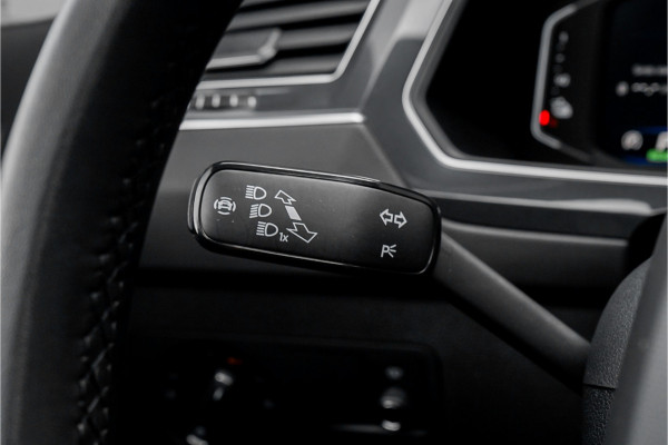 Volkswagen Tiguan 1.4 TSI eHybrid R-Line Pano HUD Leder Trekhaak