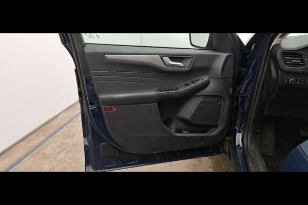 Ford Kuga 2.5 PHEV Titanium 225pk | Driver Assistance Pack | Winterpack | AGR Stoelen met half leder | Trekhaak Wegklapbaar | Michelin Cross Climate