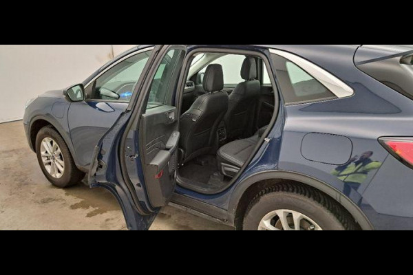 Ford Kuga 2.5 PHEV Titanium 225pk | Driver Assistance Pack | Winterpack | AGR Stoelen met half leder | Trekhaak Wegklapbaar | Michelin Cross Climate