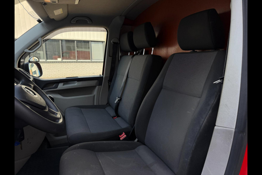 Volkswagen Transporter 2.0 TDI L2H1 Economy