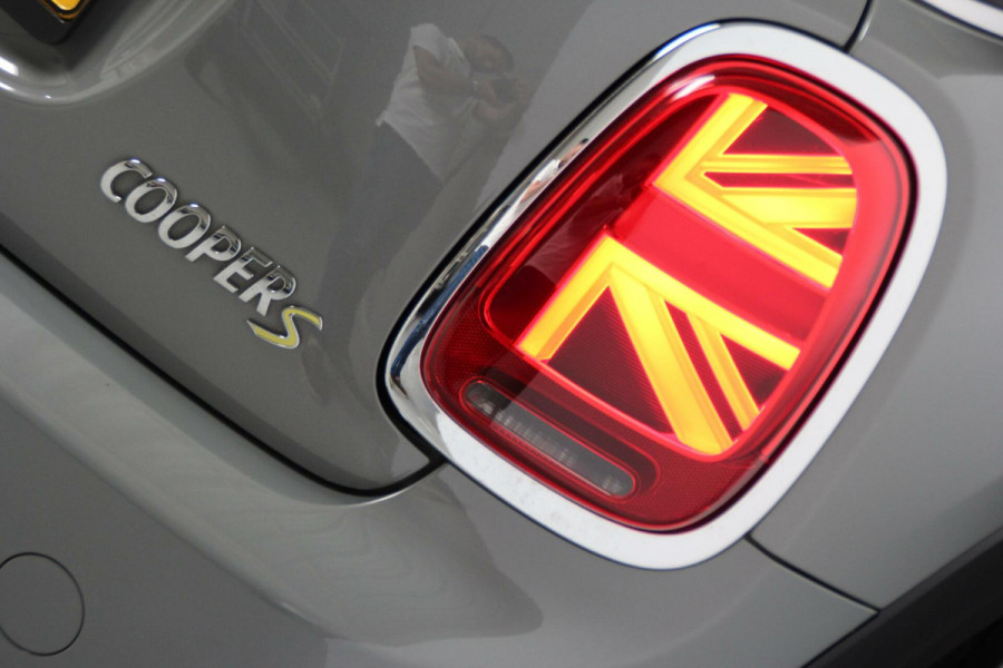 MINI Mini Electric Cooper S 33 kWh 184 PK |CARPLAY, CRUISE, CLIMATE, SPORTSTOELEN, LED|
